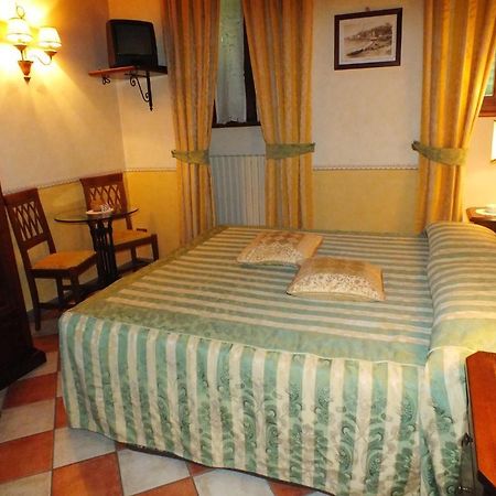 Hotel La Contrada Dei Monti Orta San Giulio Exteriér fotografie
