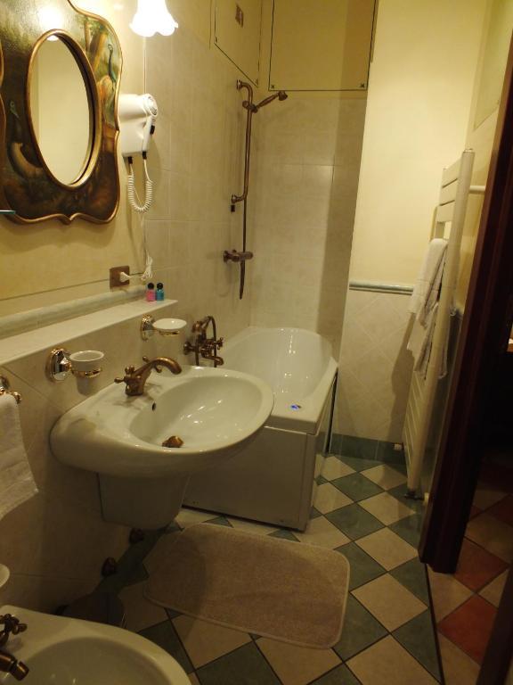 Hotel La Contrada Dei Monti Orta San Giulio Exteriér fotografie